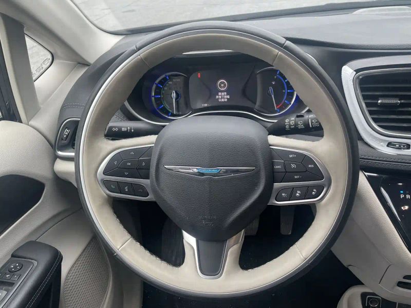 dajielong dodge_grand_caravan_phev