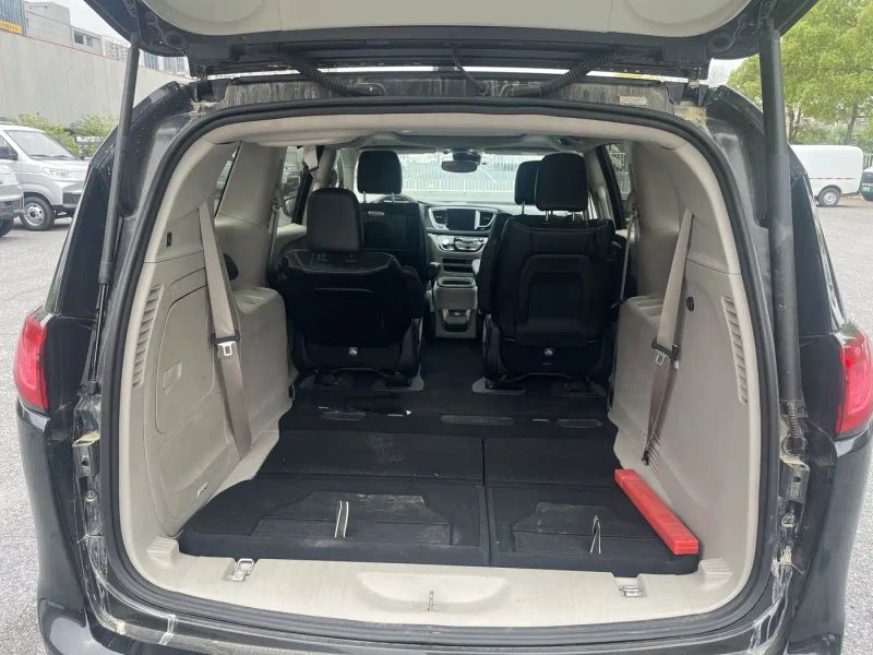 dajielong dodge_grand_caravan_phev