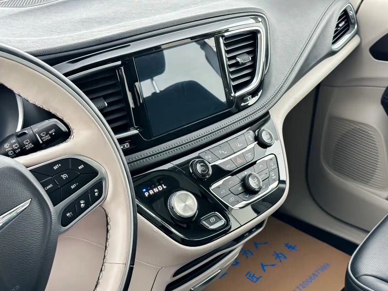 dajielong dodge_grand_caravan_phev