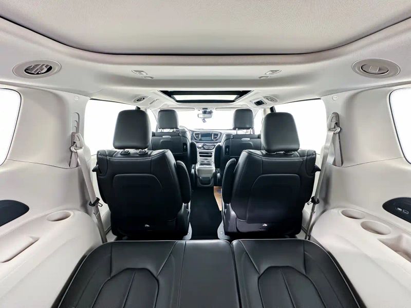 dajielong dodge_grand_caravan_phev