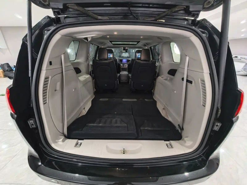 dajielong chrysler-town-and-country
