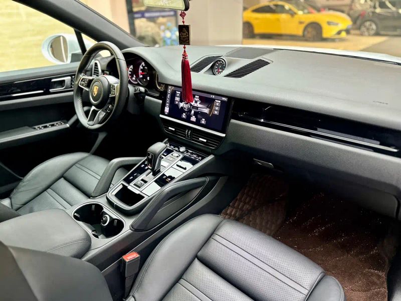 macan cayenne coupe