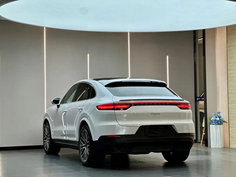 macan cayenne coupe