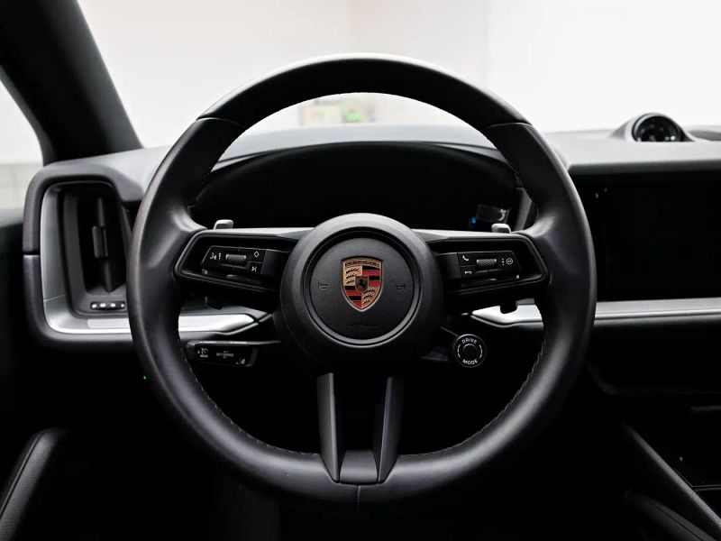 macan cayenne