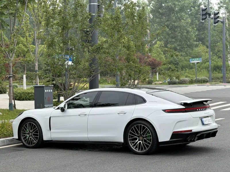 macan panamera