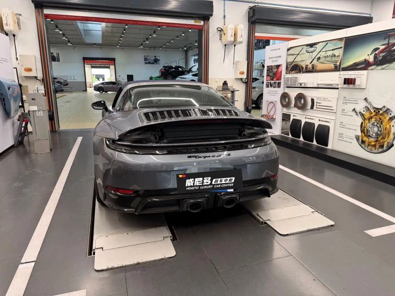 macan 911