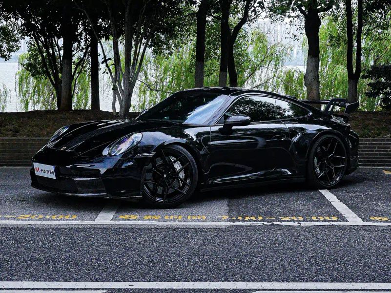 macan 911