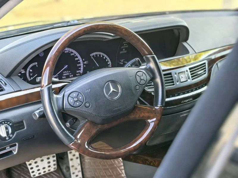 Porsche s-class