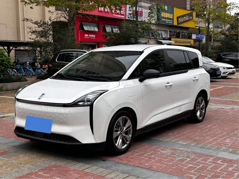 Besturn nat