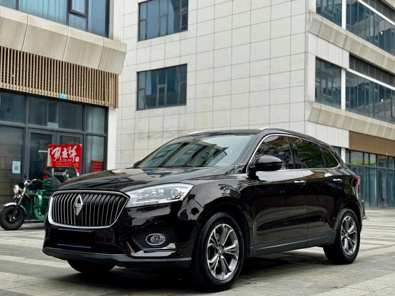 Borgward bx7