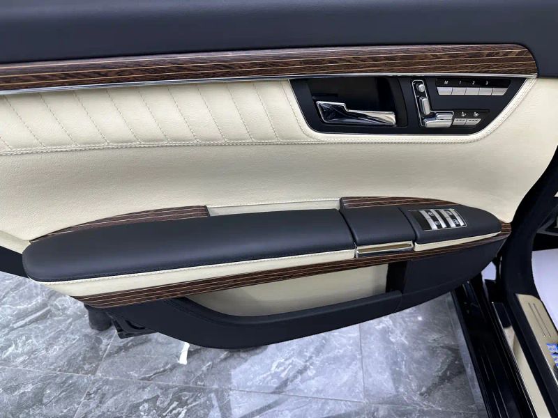 Porsche r-class