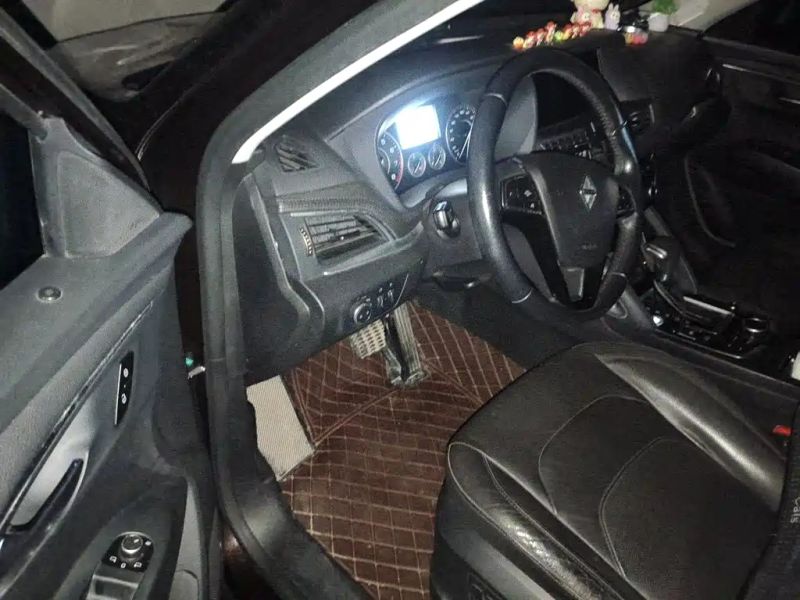Borgward bx7