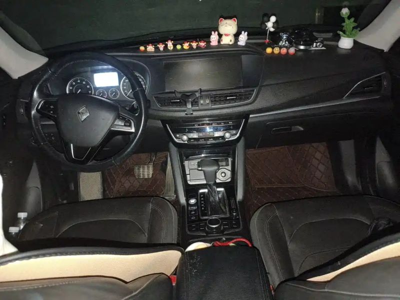 Borgward bx7