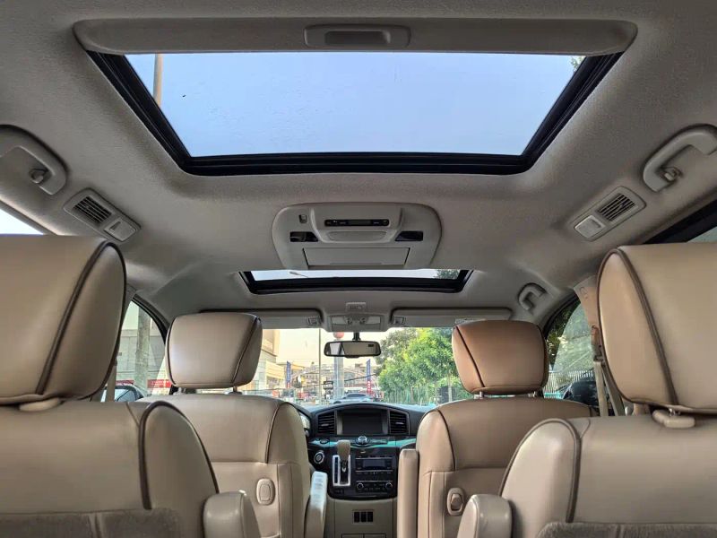 Nissan quest