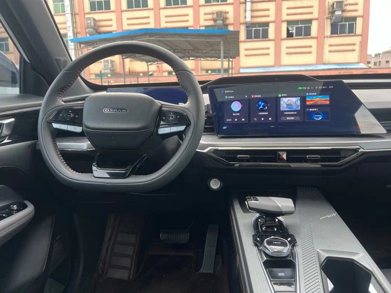 Changan_oshan z6