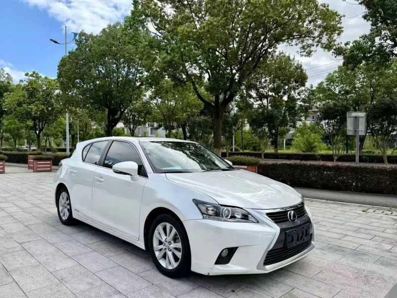 Lexus ct