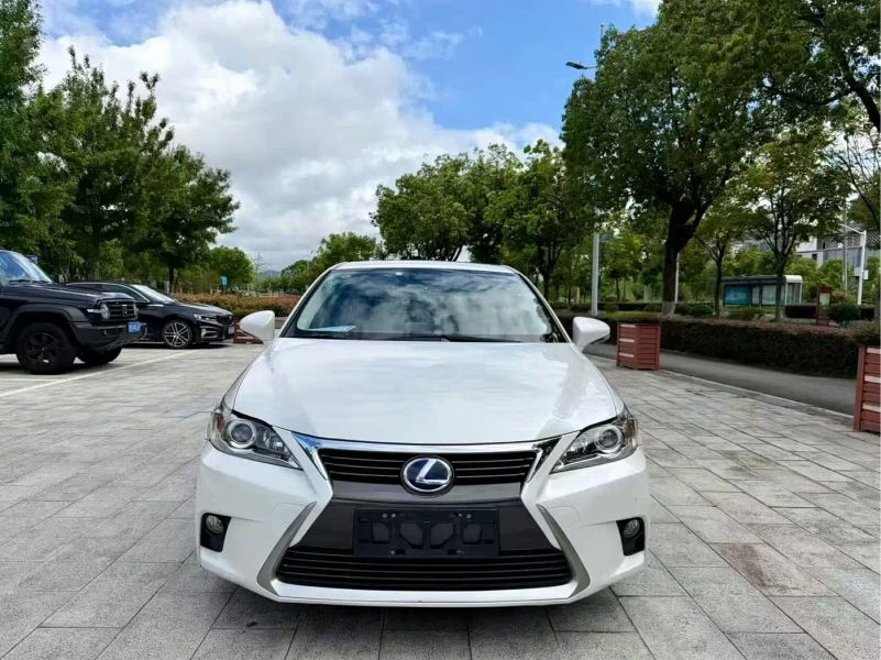 Lexus ct
