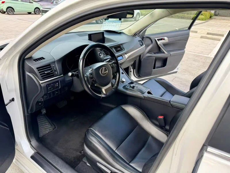 Lexus ct