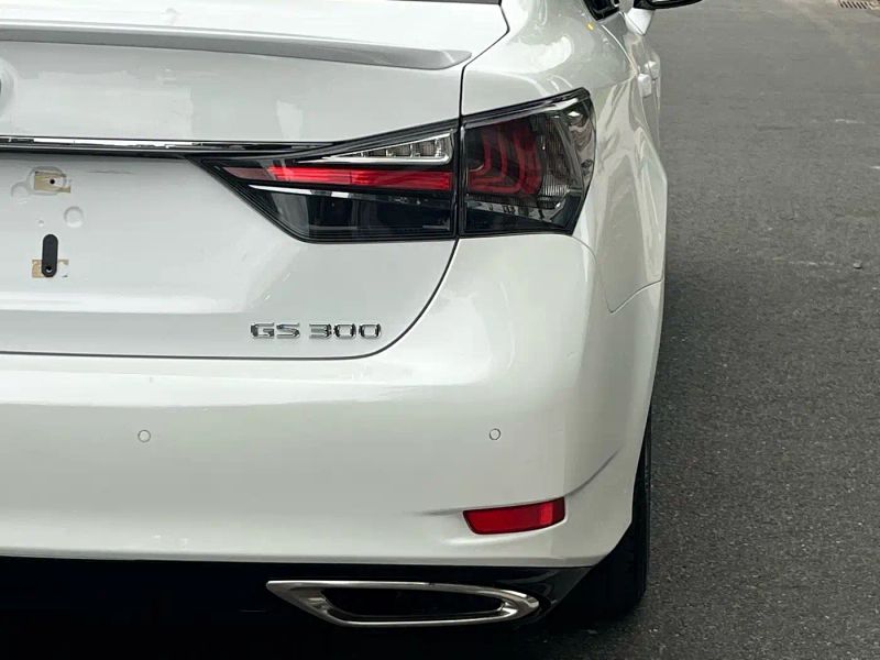 Lexus GS