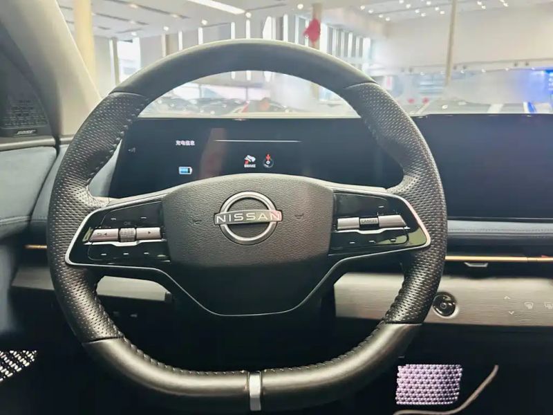Nissan airuiya