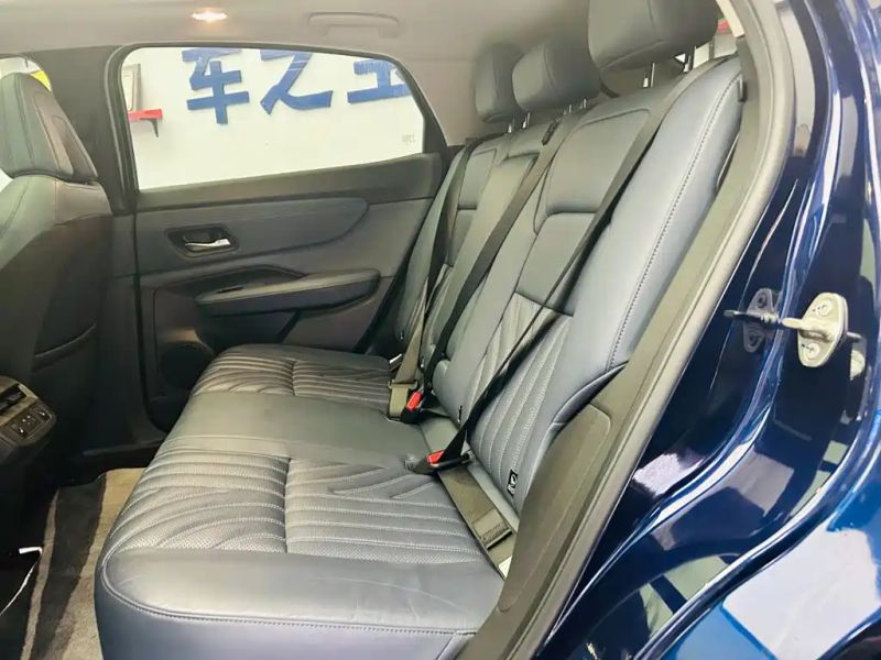 Nissan airuiya