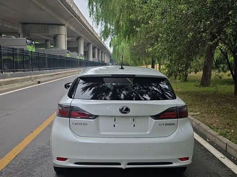 Lexus ct