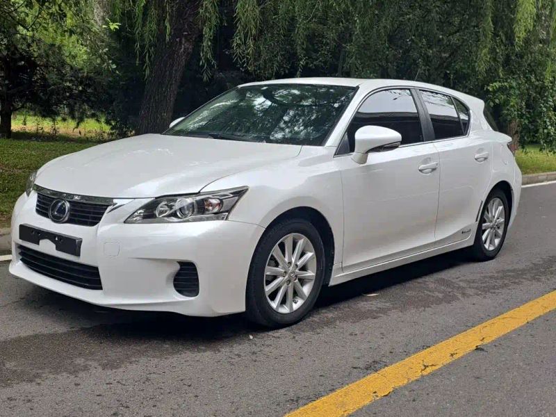 Lexus ct