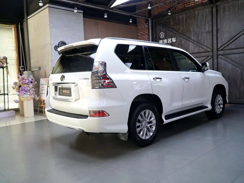 Lexus GX