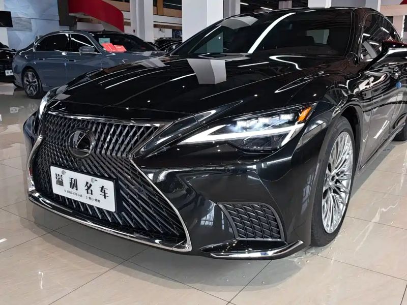Lexus LS
