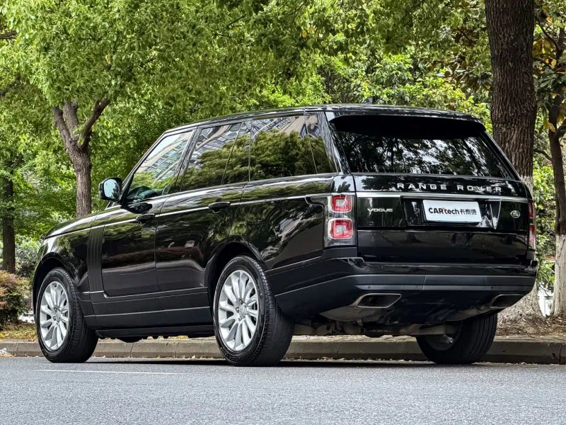 Land_rover range-rover