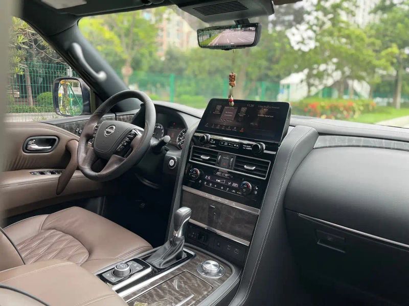 Nissan armada