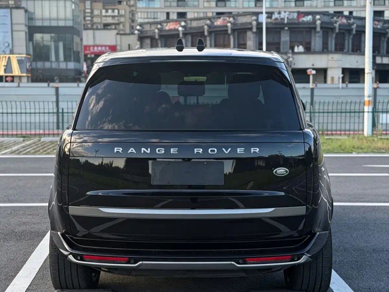 Land_rover range-rover