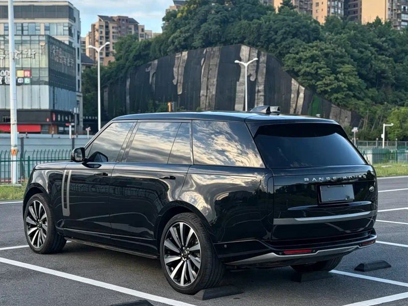 Land_rover range-rover
