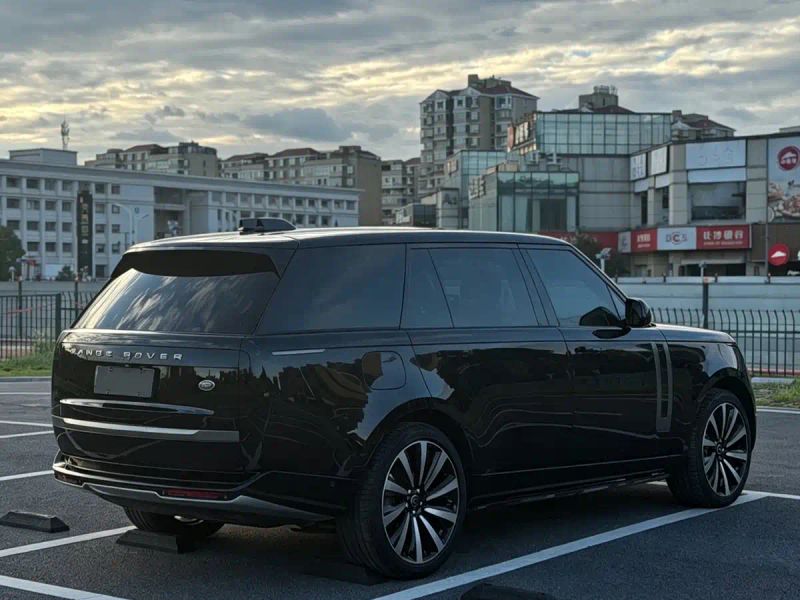 Land_rover range-rover