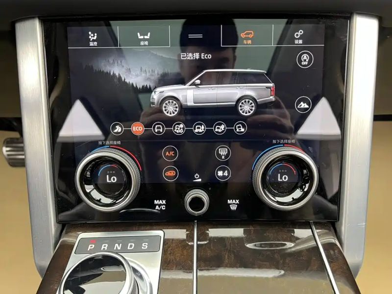 Land_rover range-rover