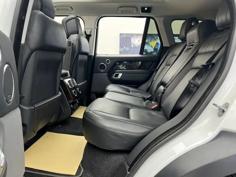 Land_rover range-rover