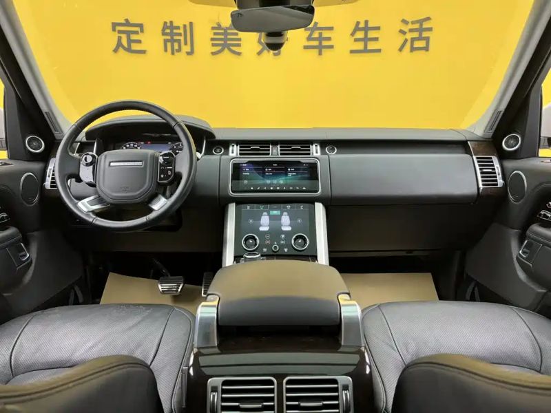 Land_rover range-rover