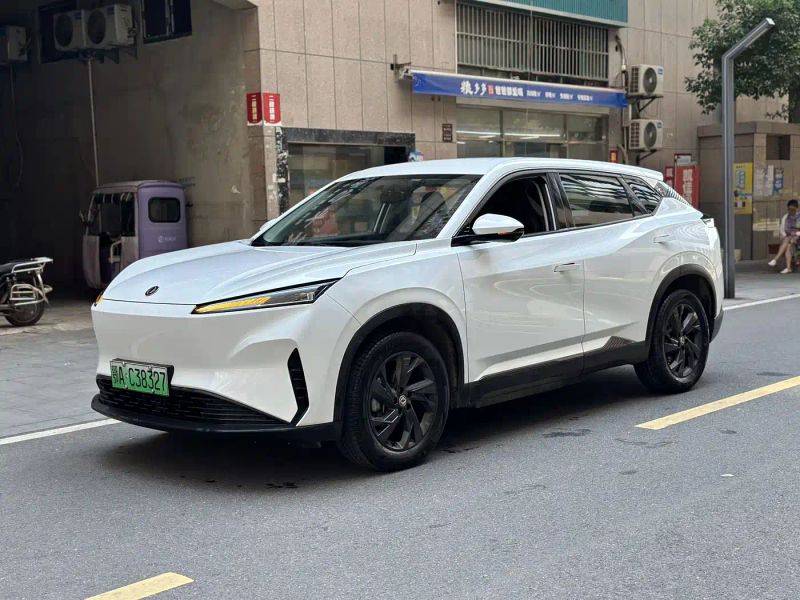 yixuan ev01