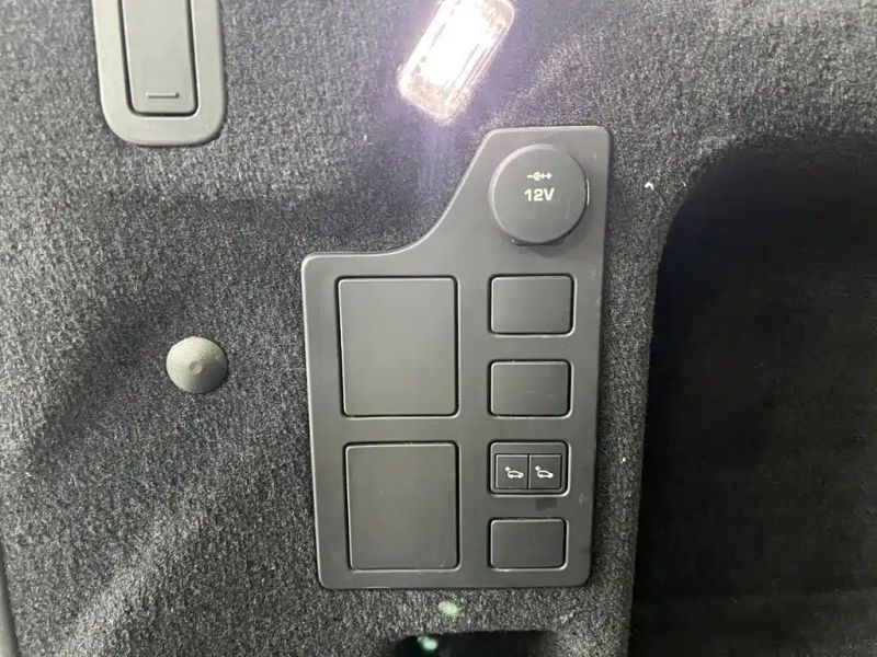 Land_rover land_rover