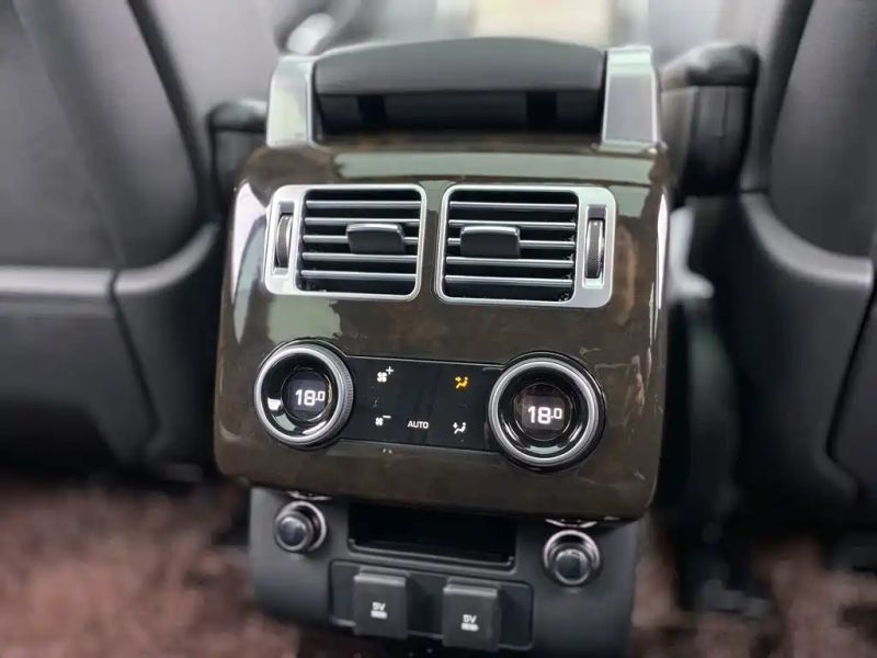 Land_rover range-rover