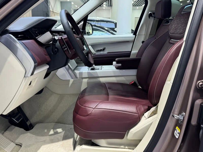 Land_rover range-rover