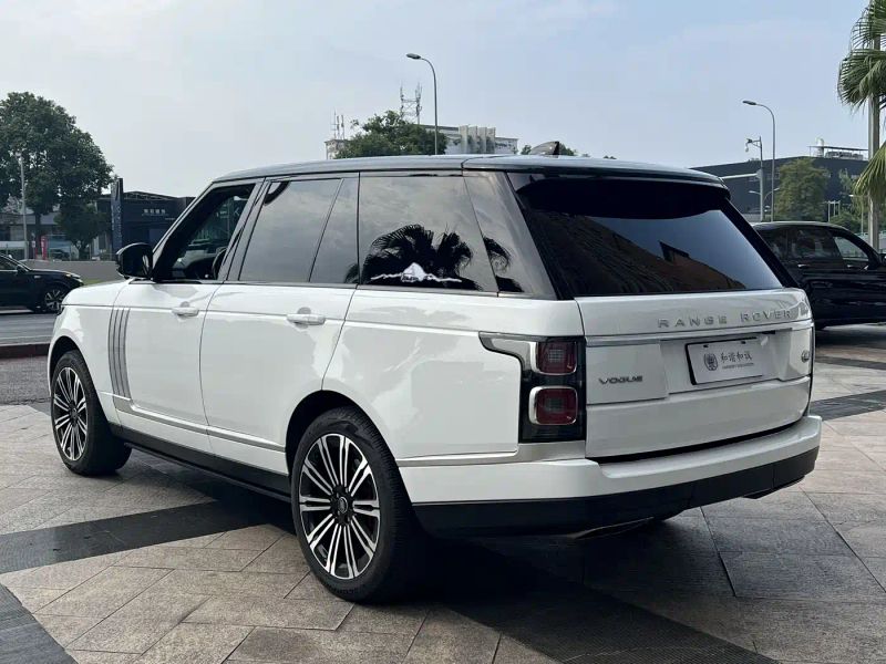 Land_rover range-rover