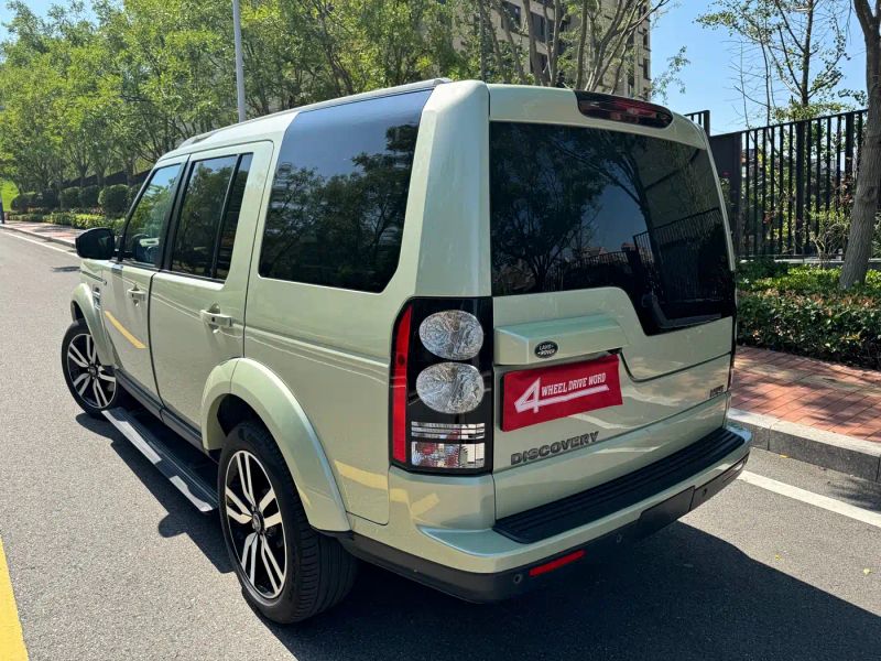 Land_rover land_rover