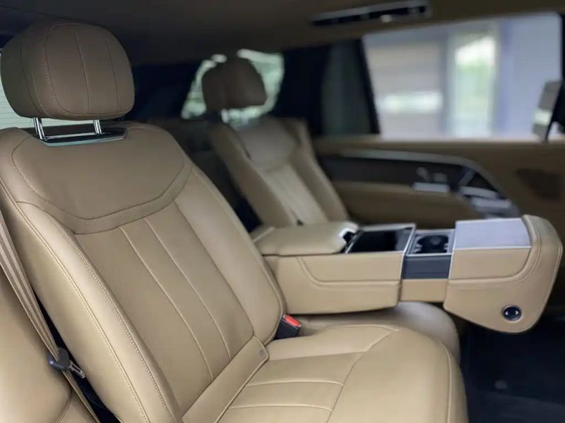 Land_rover range-rover
