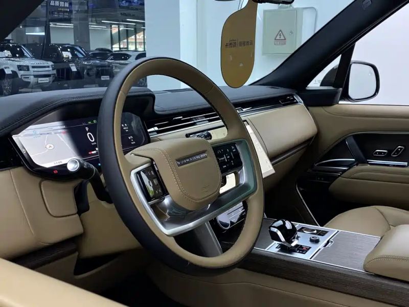 Land_rover range-rover