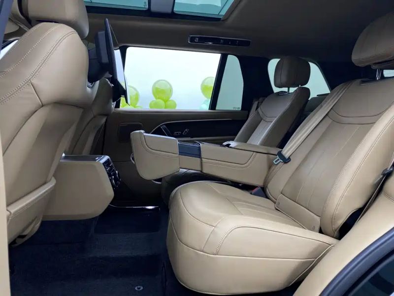 Land_rover range-rover