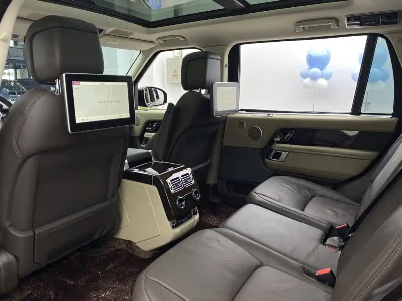 Land_rover range-rover