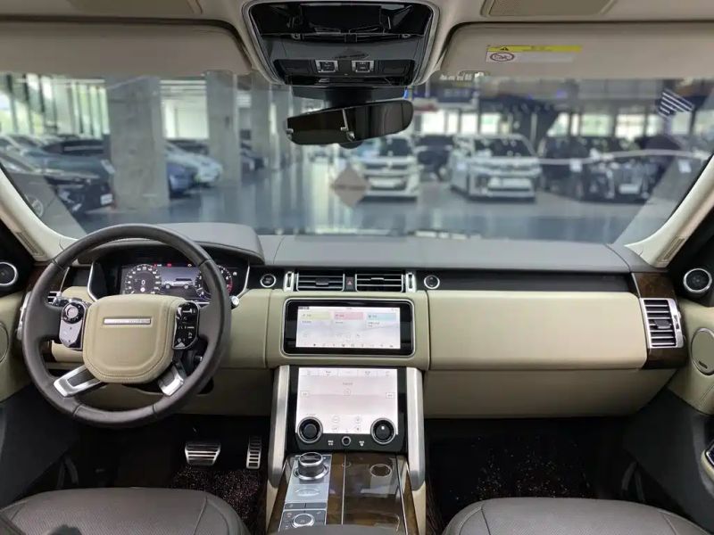 Land_rover range-rover