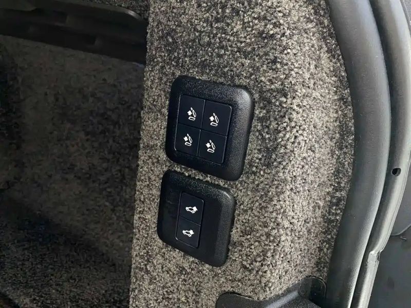 Land_rover range-rover
