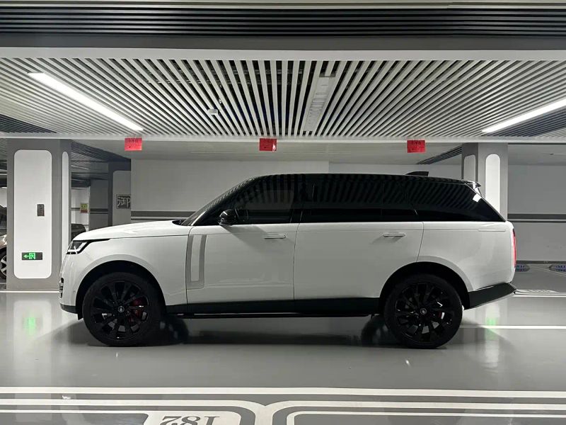 Land_rover range-rover